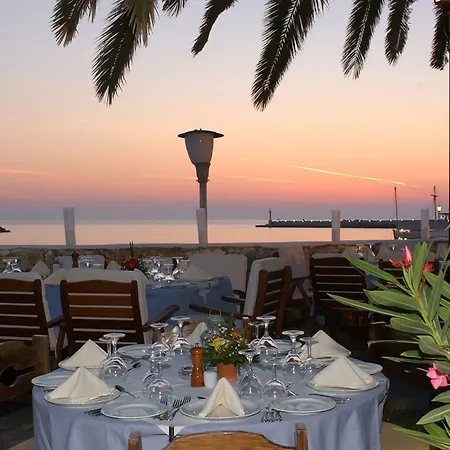 Leto 4* Mykonos Town
